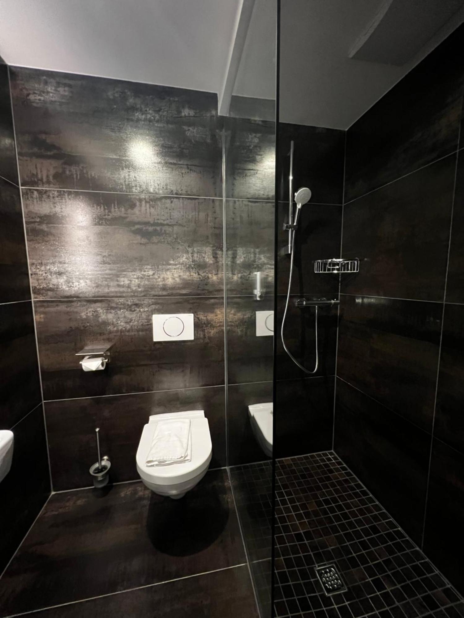 Hotel Adrett Am Dom - Digital Access Cologne Exterior photo